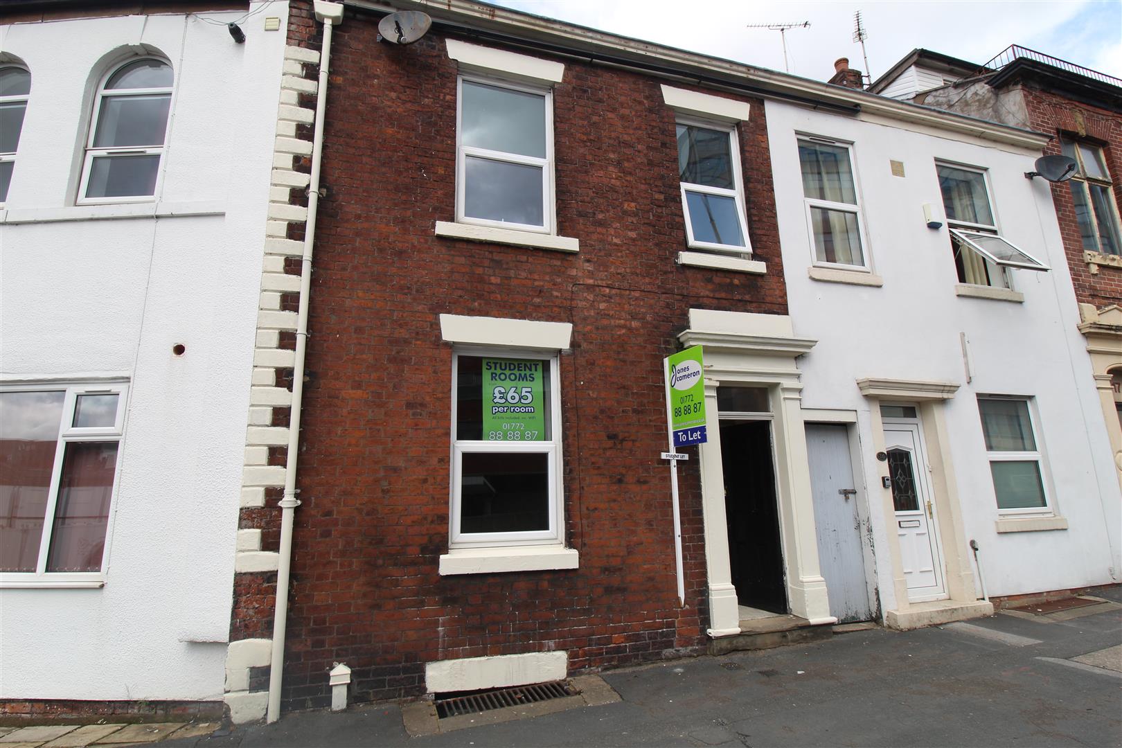 Room ,, Moor Lane, PR1 7AT